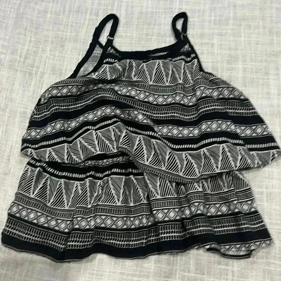 DKNY girls ruffle tank size 6 - Picture 4 of 4